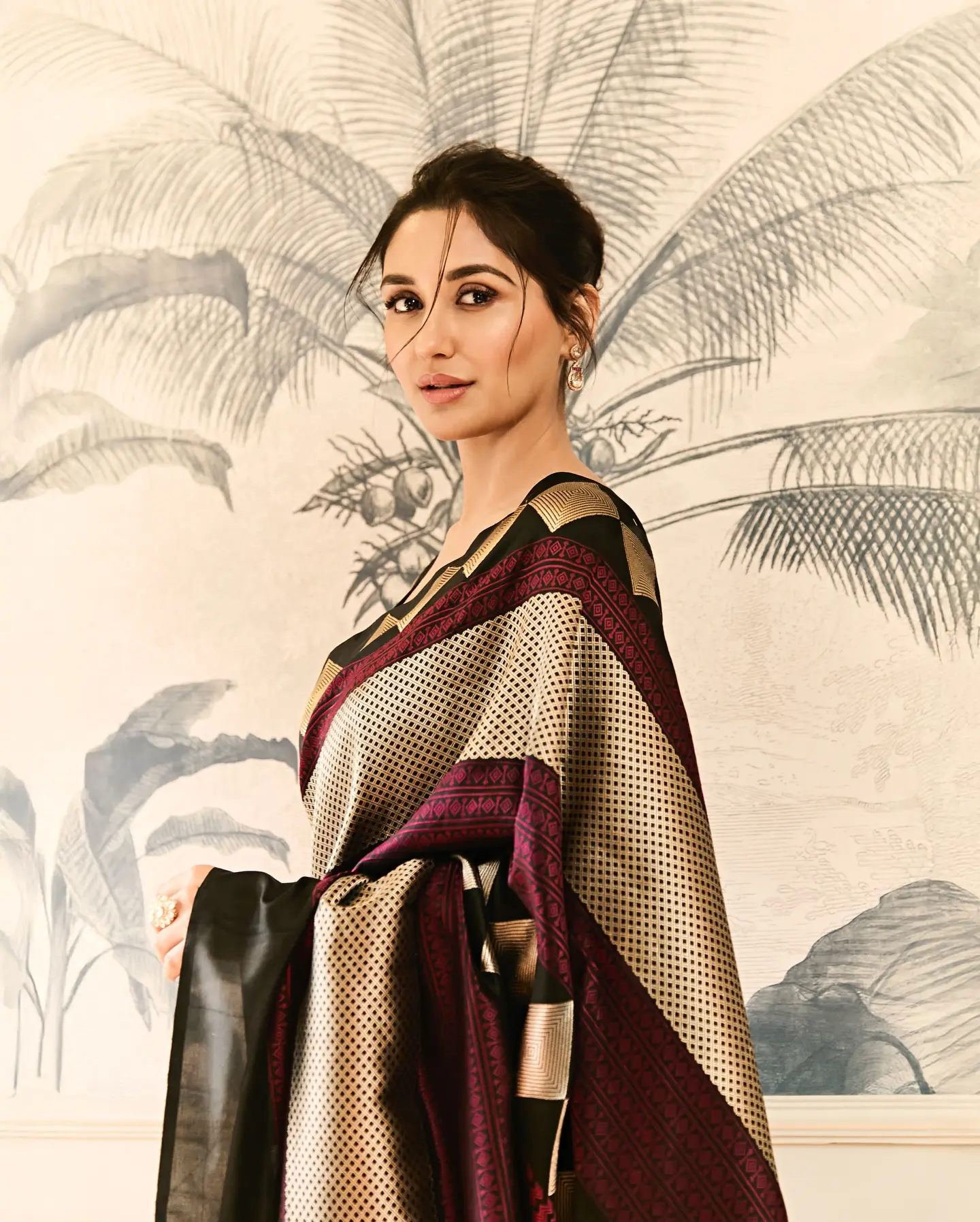 Nikita Dutta Stuns At Waves Summit India