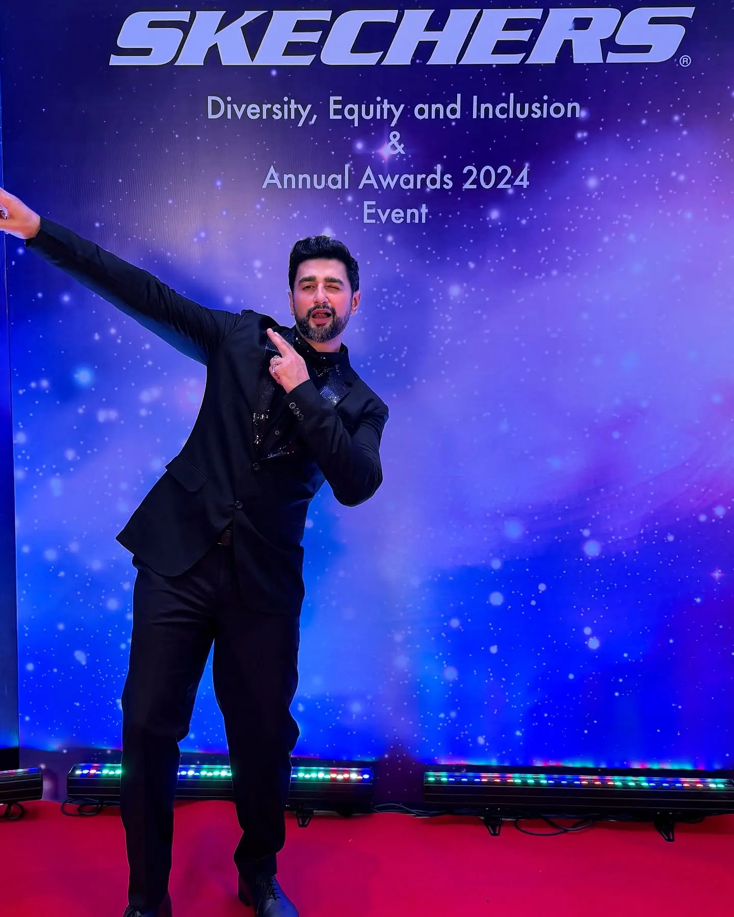 Nishant Malkani Hosts Skechers Awards