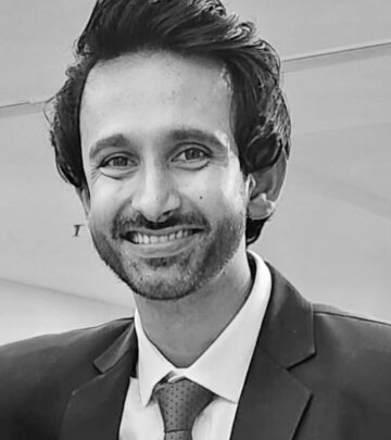 Nivaan Sen Celebrates 90s Music Nostalgia