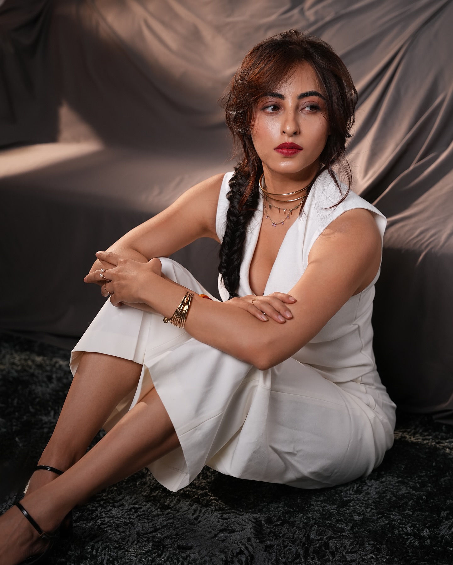 Niyati Fatnani Stuns With Lovey Dovey White OOTD Look