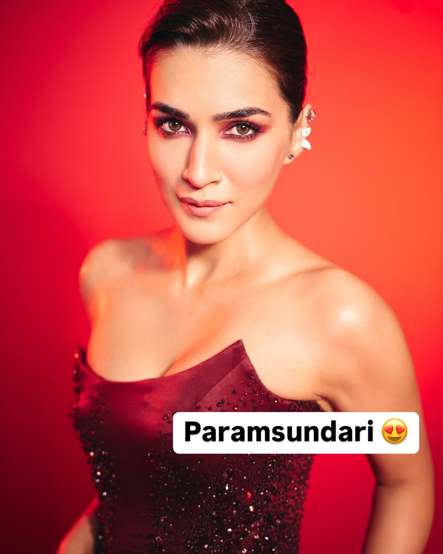 One Word For Paramsundari Bollywood Society honors Paramsundari's vibrant charm in a stunning Instagram reel so hot.