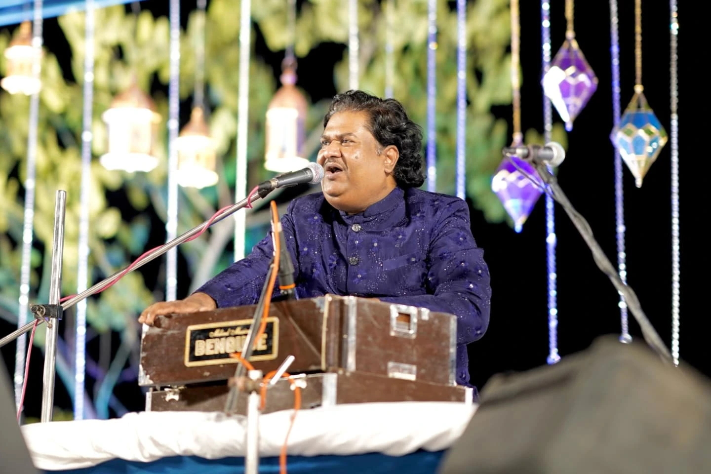 Osman Mir Enchants Ahmedabad