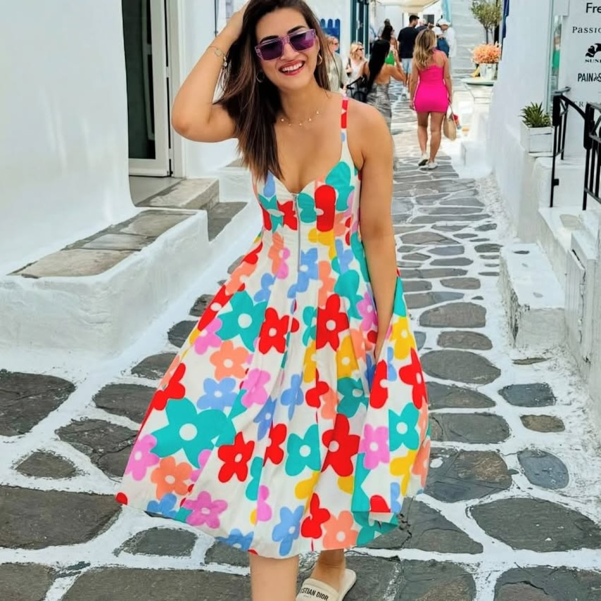 Paramsundari Shines In Latest Instagram Reel Bollywood Society's latest reel dazzles, showcasing a charming beauty that captivates all