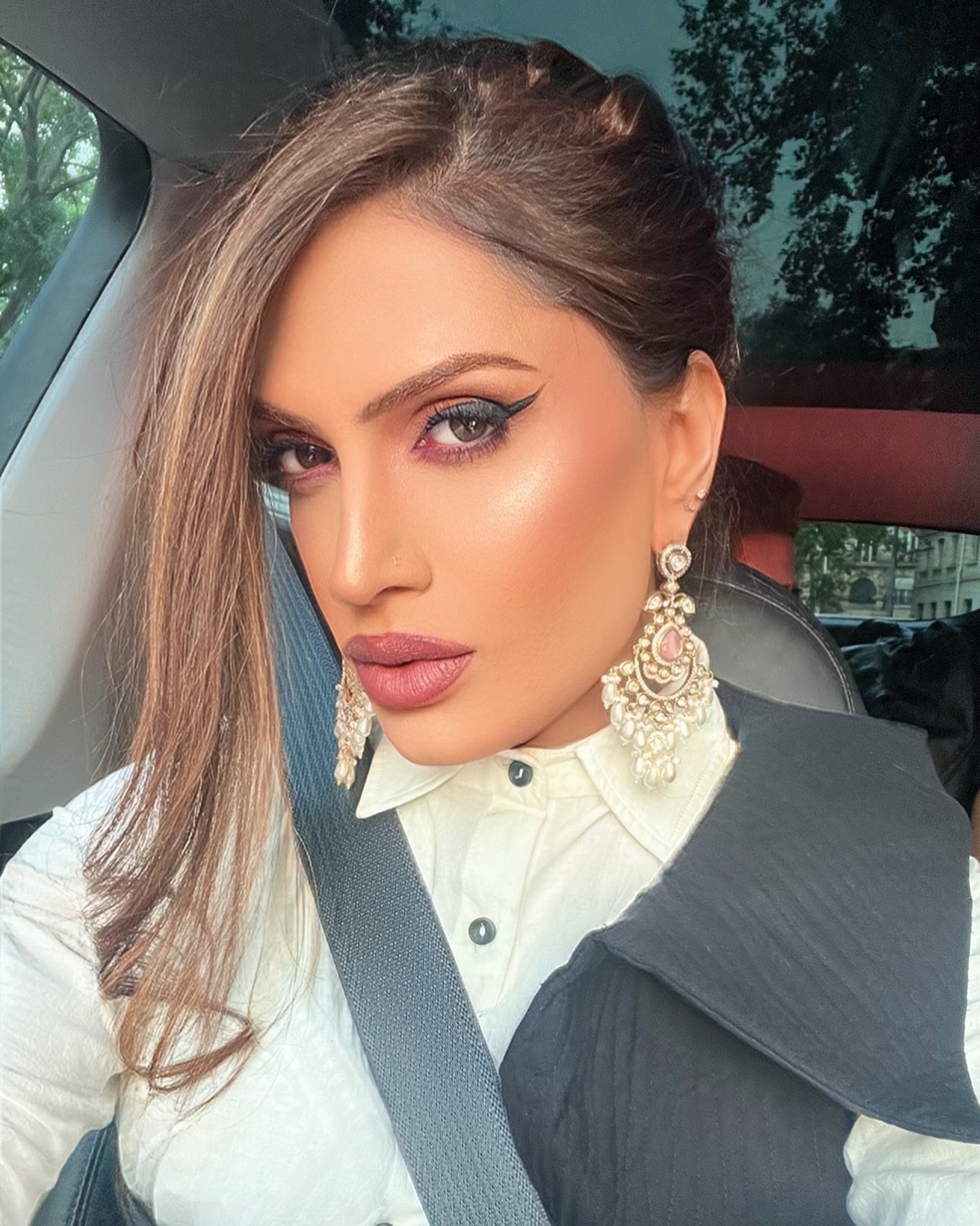 Paris lights up as Rani KoHEnur stuns with show-stopping glam in a magical vibe. Pure Wow!
