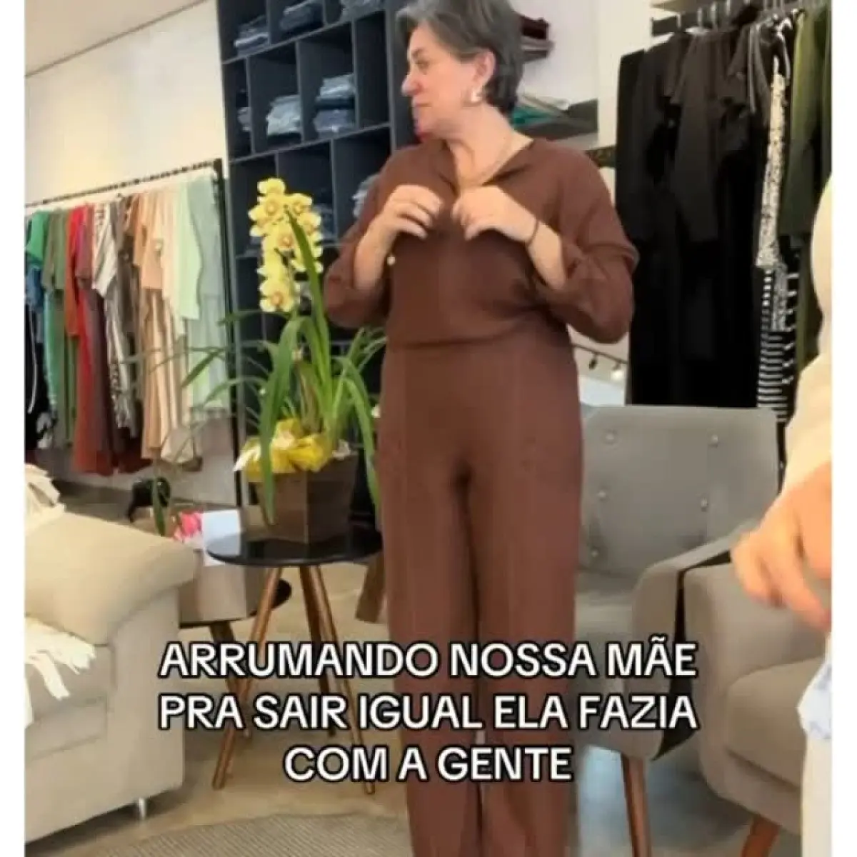 Perrengue Chique shows off his witty side in a meme post that sparks viral smiles & fans!!