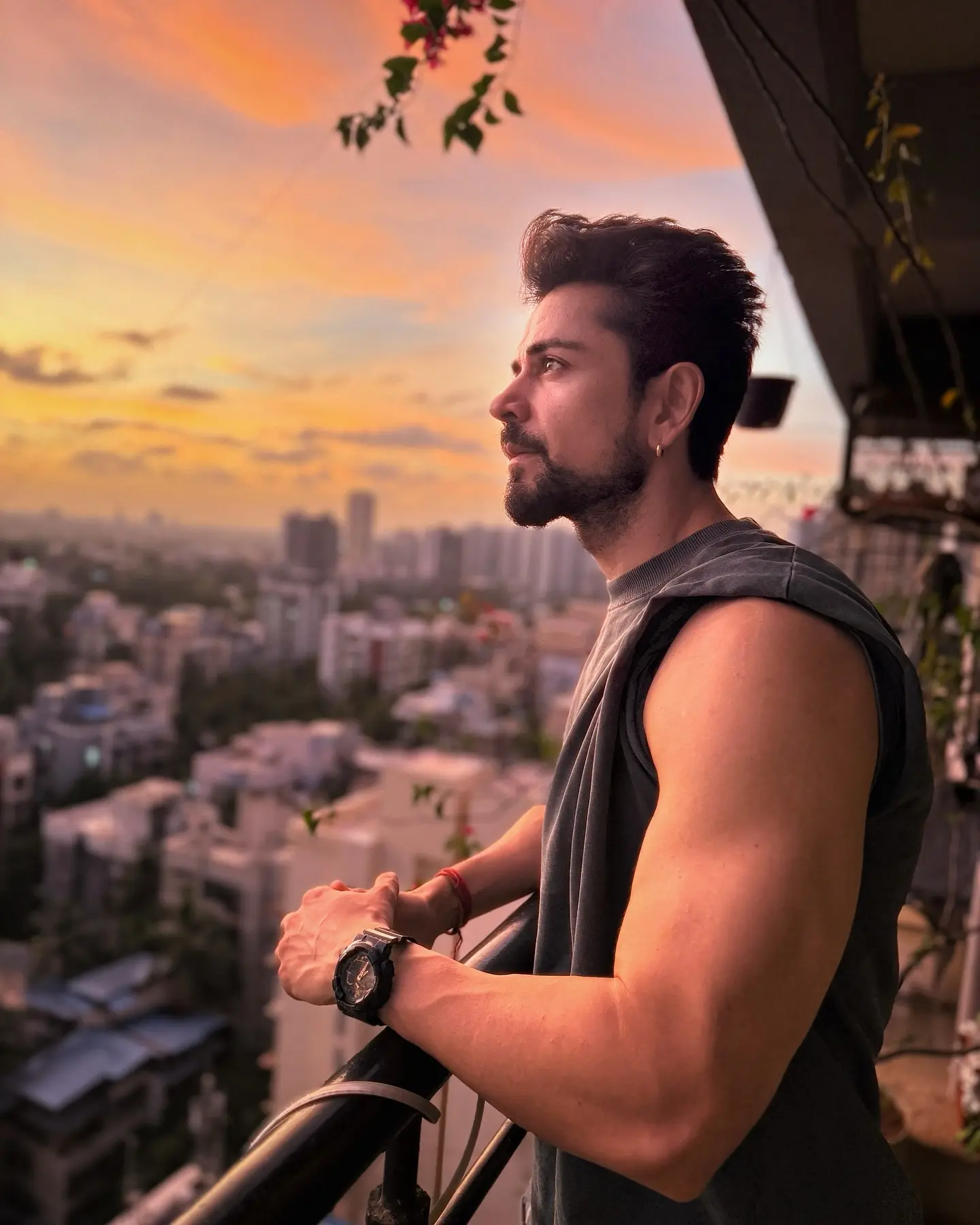 Piyush Sahdev Embraces Self-Improvement Wisdom Legendary actor Piyush Sahdev inspires fans with an iconic Huxley quote on personal growth
