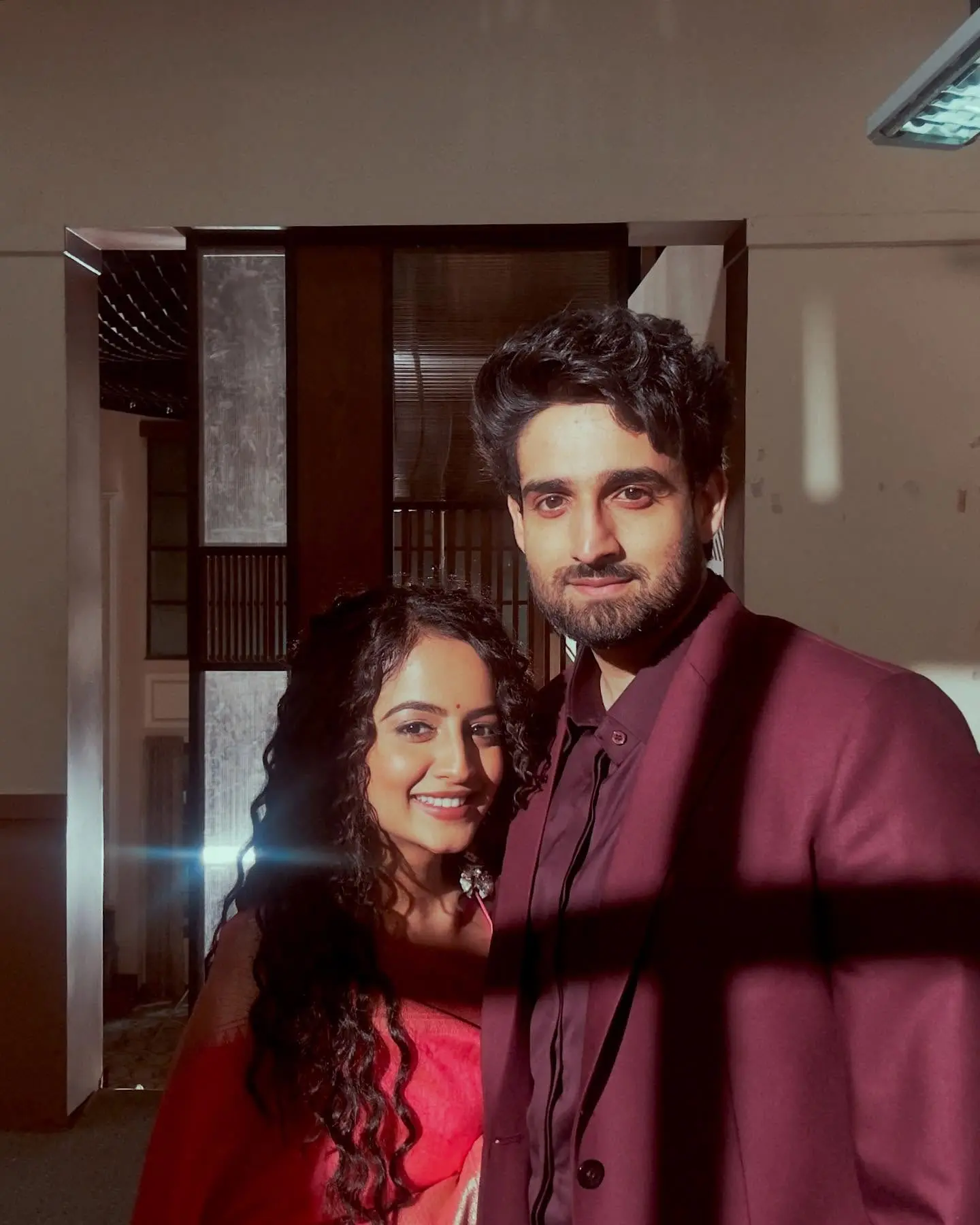 Pocket Mein Aasman Premieres On StarPlus Catch the daily drama and the star-studded performances featuring Farman Haider on-screen!
