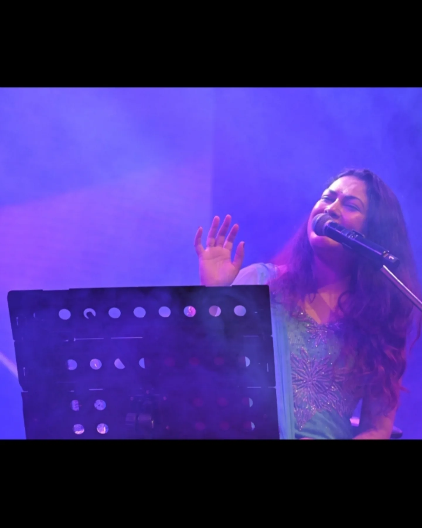 Priyanka Barve Mesmerizes Nagpur Audience