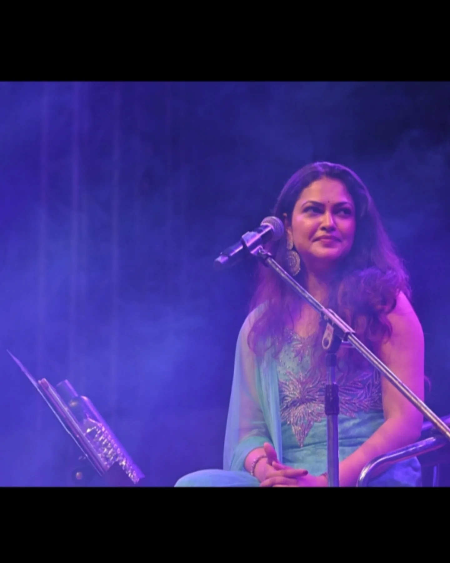 Priyanka Barve Mesmerizes Nagpur Audience