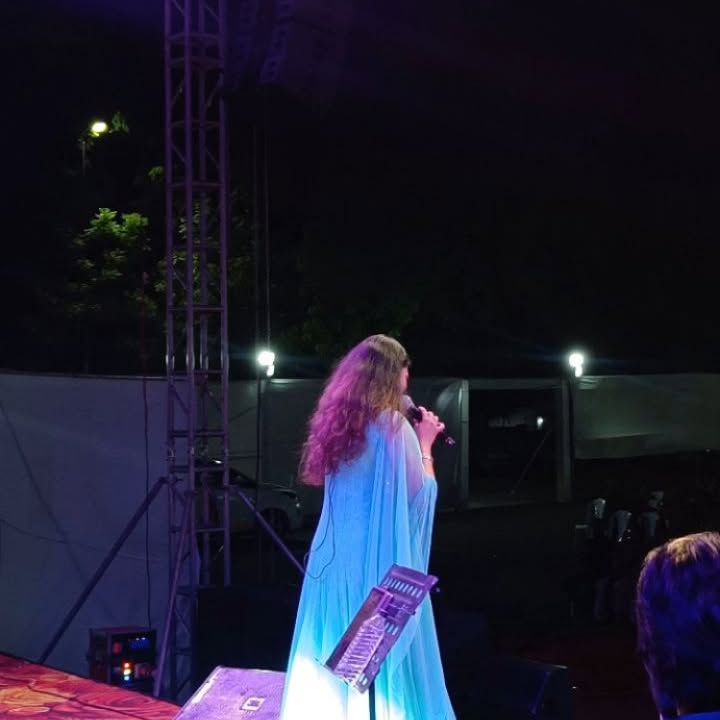 Priyanka Barve Mesmerizes Nagpur Audience