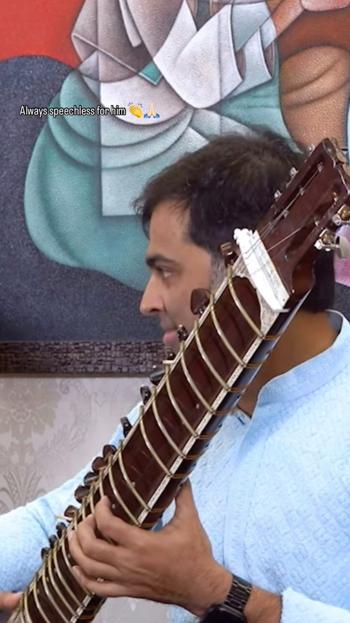 Purbayan Chatterjee delivers a soulful performance blending tradition with a fresh style!!