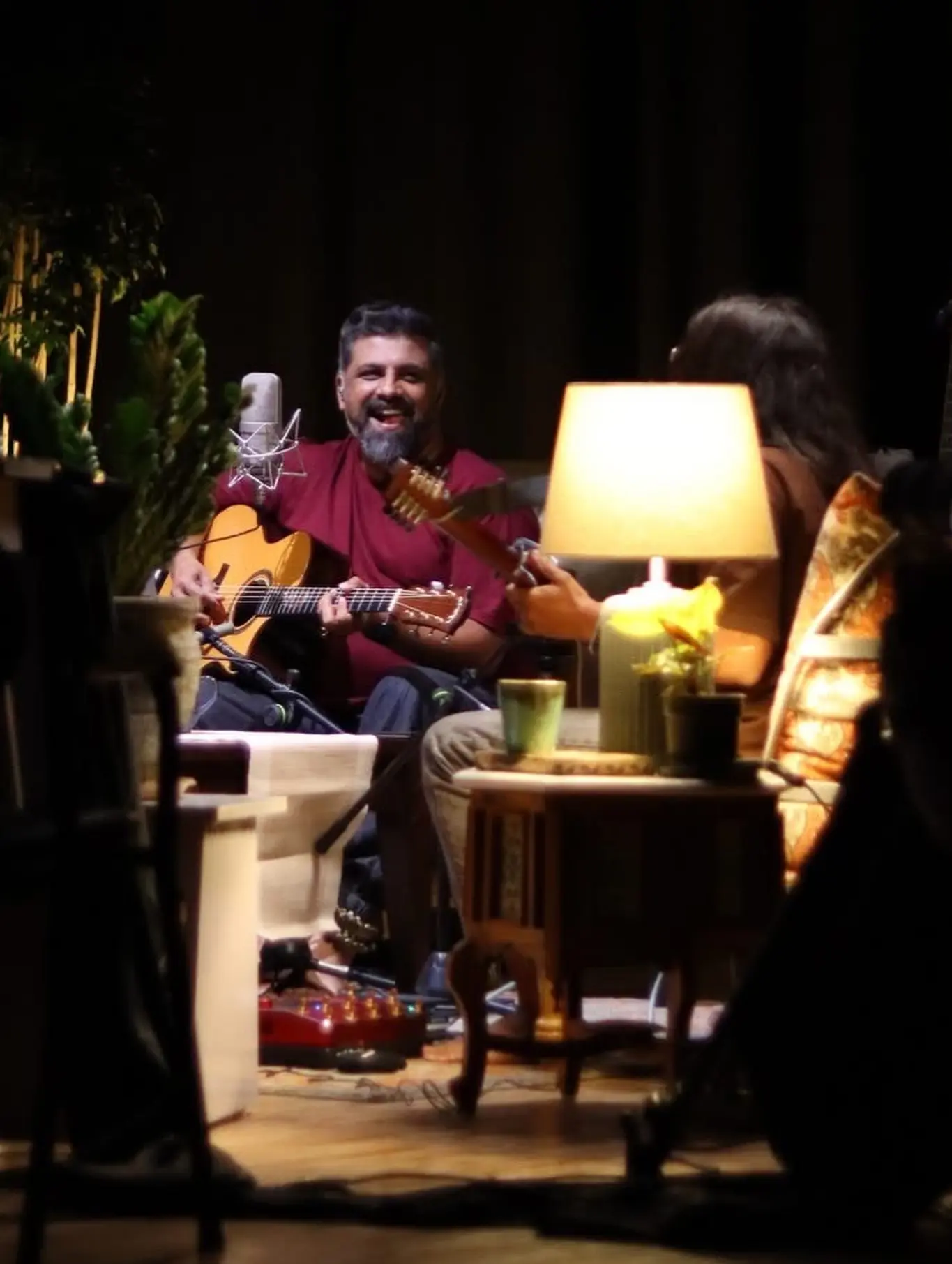 Raghu Dixit Embraces Raw Acoustic Vibes