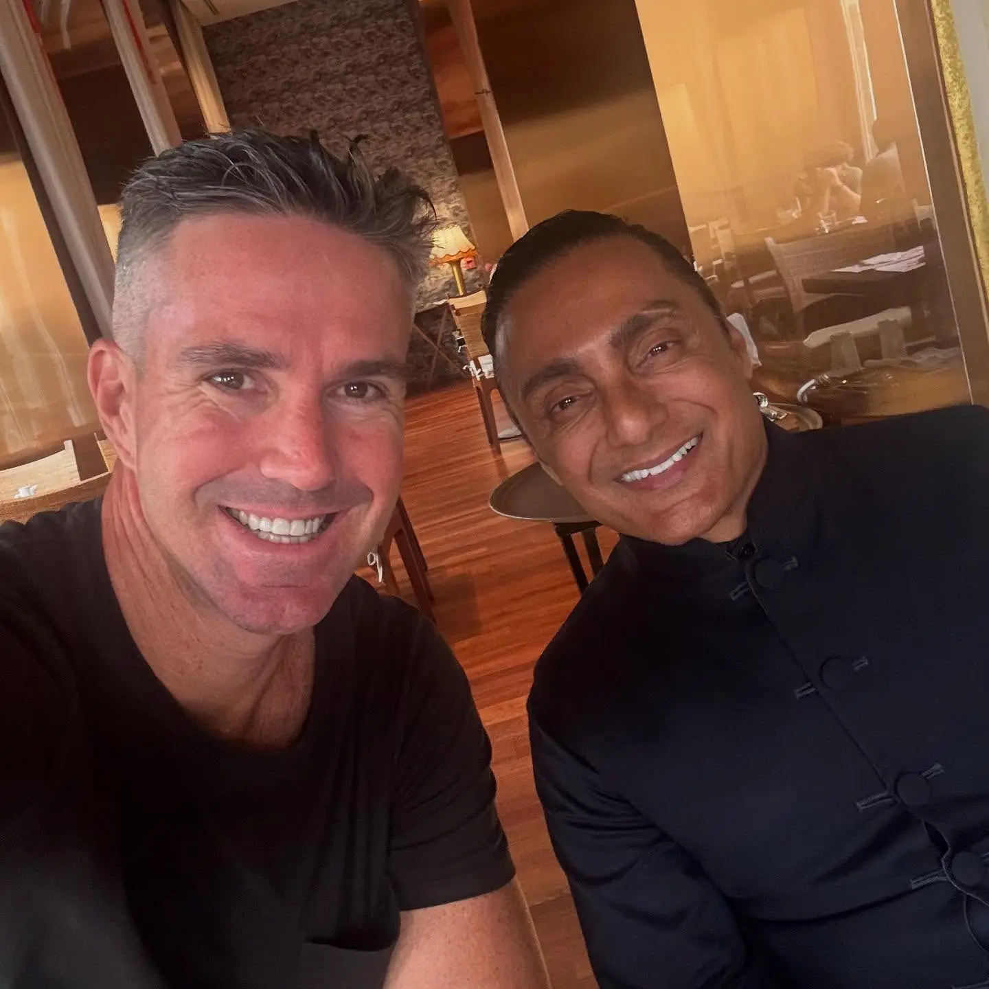 Rahul Bose Praises Kevin Pietersen’s Rugby Fervor Actor and sports enthusiast Rahul Bose shares his surprise over KP's true love for rugby!!