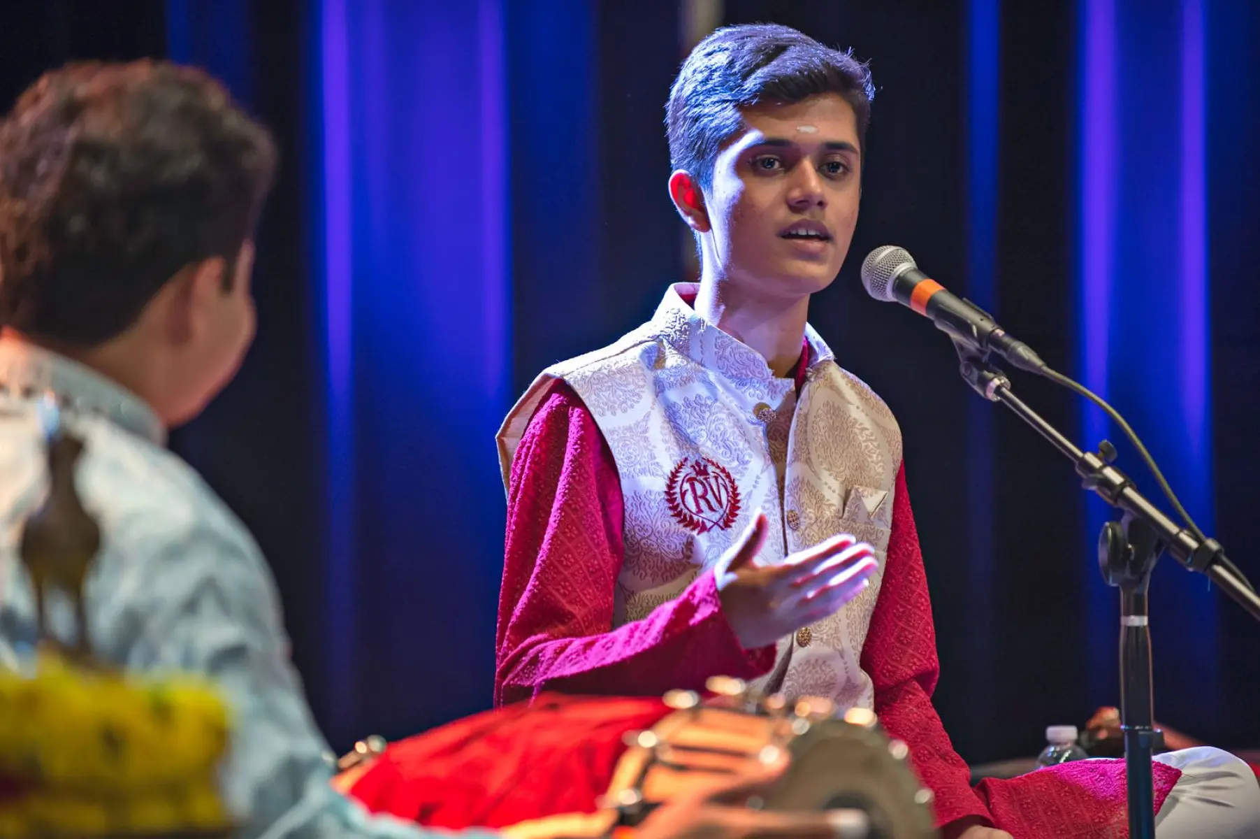 Rahul Vellal Mesmerizes At Bay Concert Young Indian maestro dazzles Bay Area with a spellbinding rendition of Carnatic classics.!