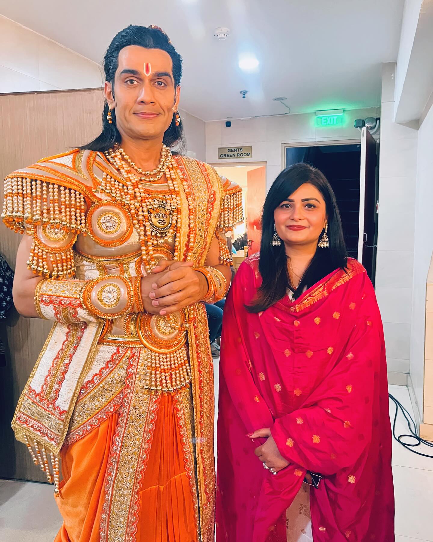 Rahull R Bhuchar Shines As Ram On Stage Rahull R Bhuchar wows as Ram, merging divine dialogue with unmatched live stage presence.!