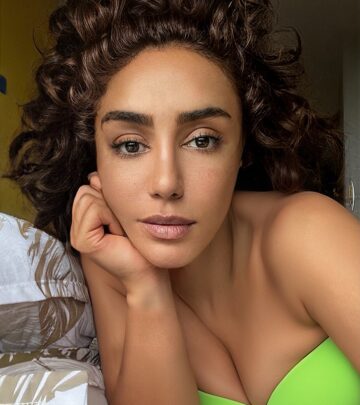 Rainy Day Vibes: Mahek Chahal Waits In Style