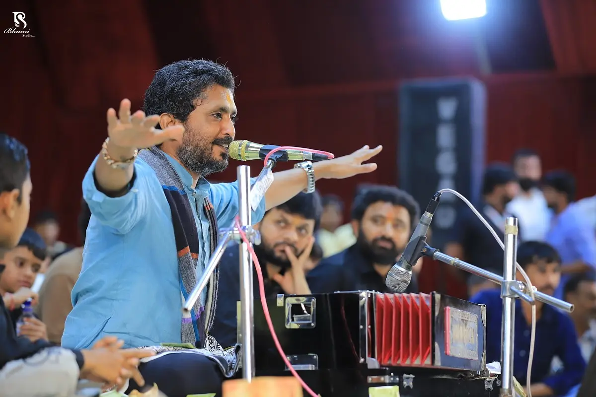 Rajbha Gadhvi Celebrates Bhaguda Patotsav At Jay Man Mogal