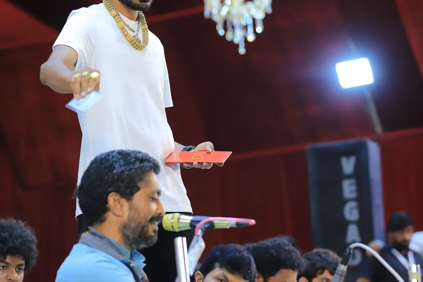 Rajbha Gadhvi Celebrates Bhaguda Patotsav At Jay Man Mogal