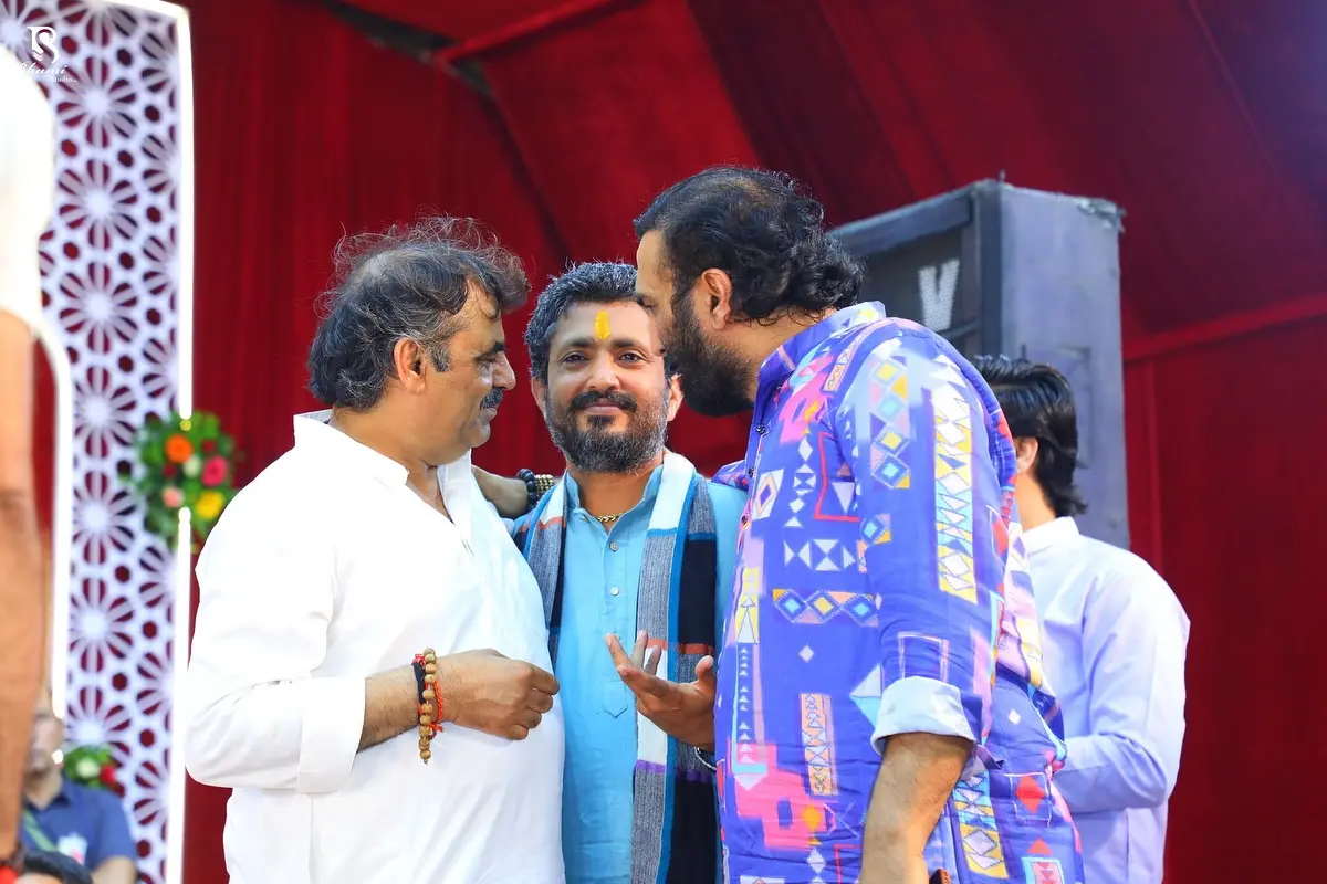Rajbha Gadhvi Celebrates Bhaguda Patotsav At Jay Man Mogal