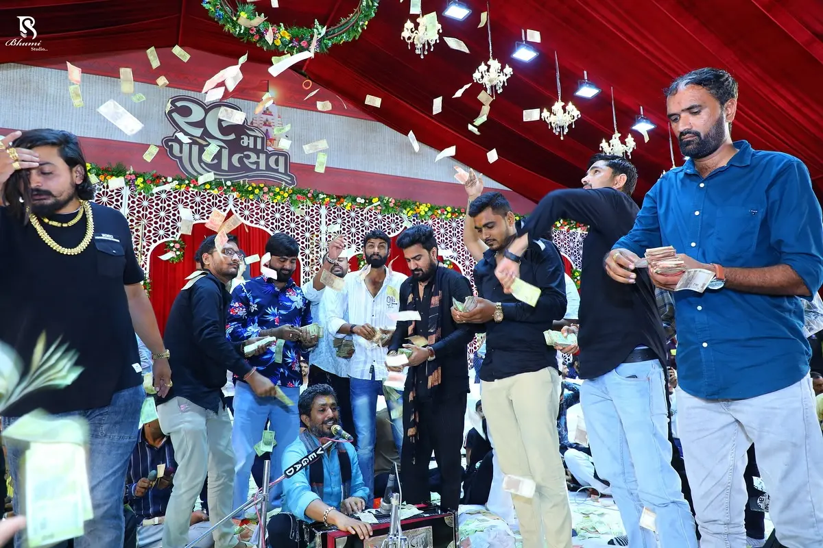 Rajbha Gadhvi Celebrates Bhaguda Patotsav At Jay Man Mogal