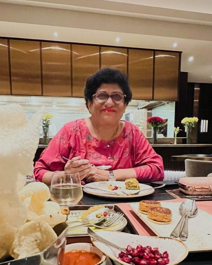 Rani KoHEnur Honors Her Mother On Mother's Day