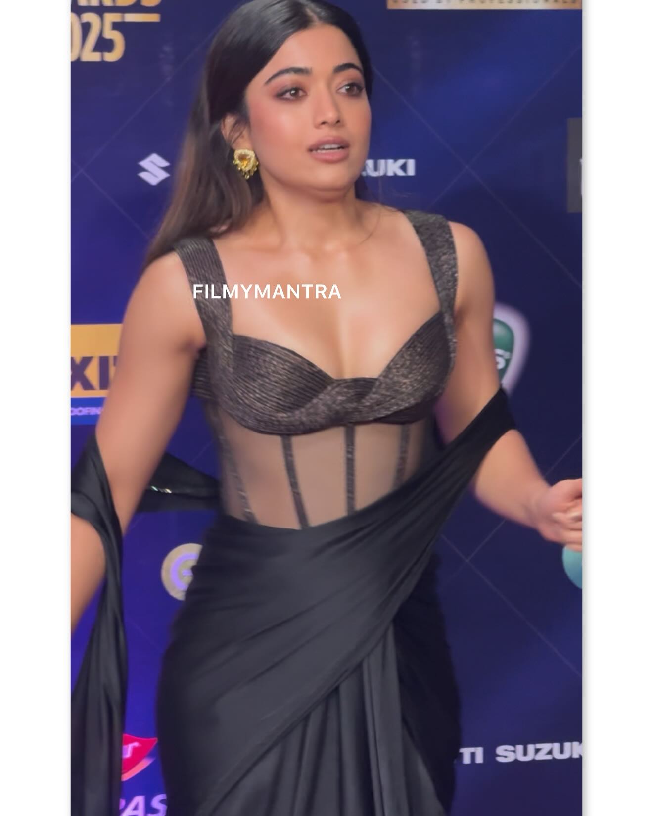 Rashmika Mandanna Stuns In Black Chiffon Saree