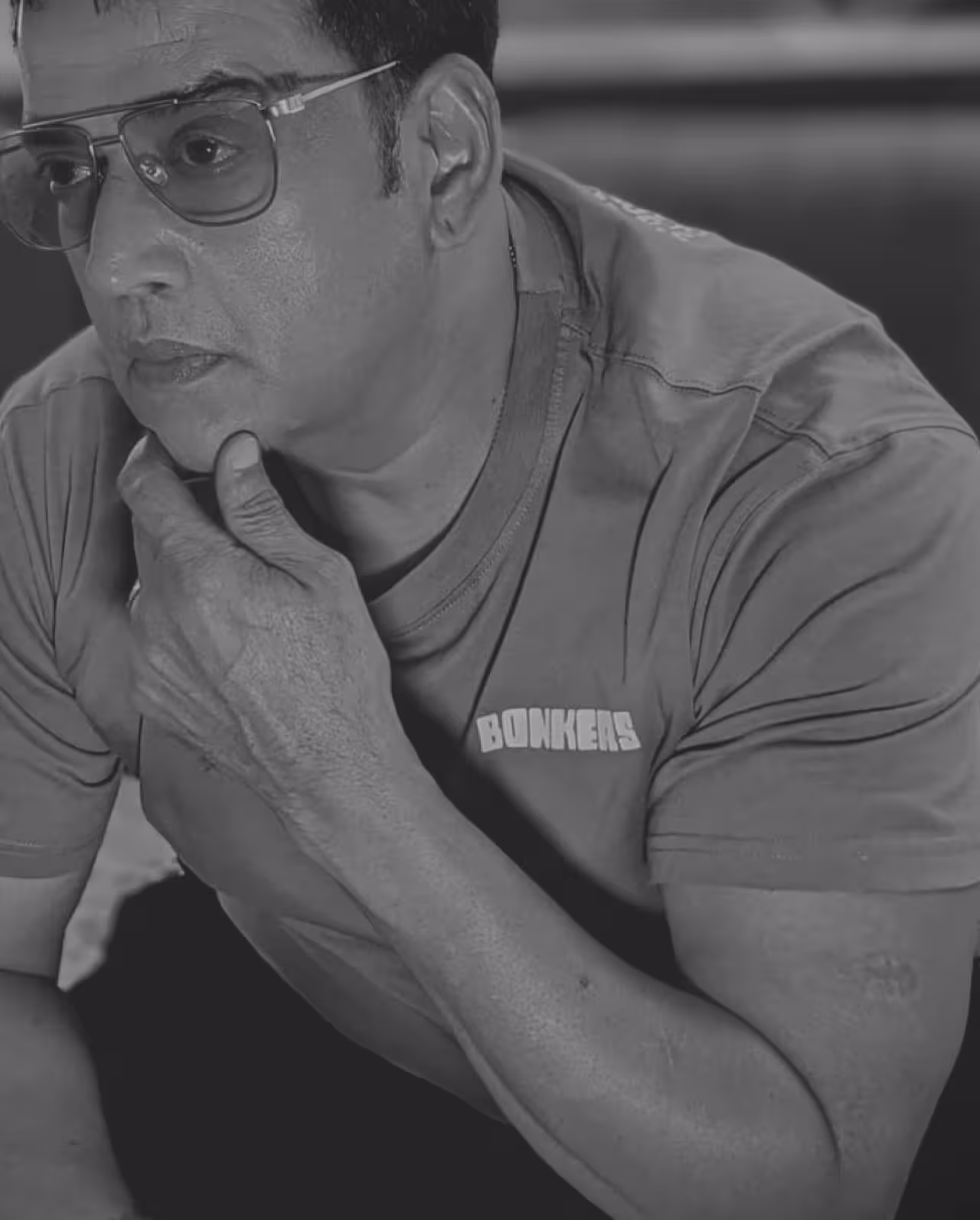 Ravi Kishan Electrifies Social Media With New Snapshots