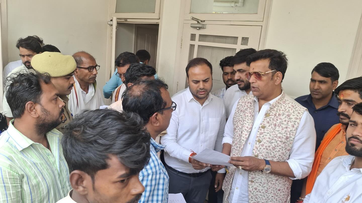 Ravi Kishan Illuminates Gorakhpur With Janta Darshan
