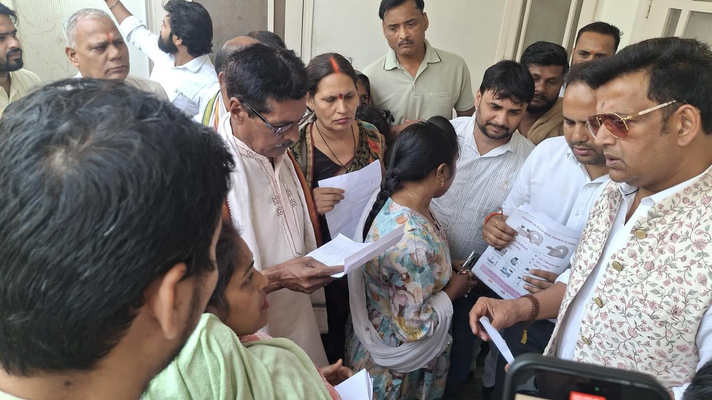 Ravi Kishan Illuminates Gorakhpur With Janta Darshan