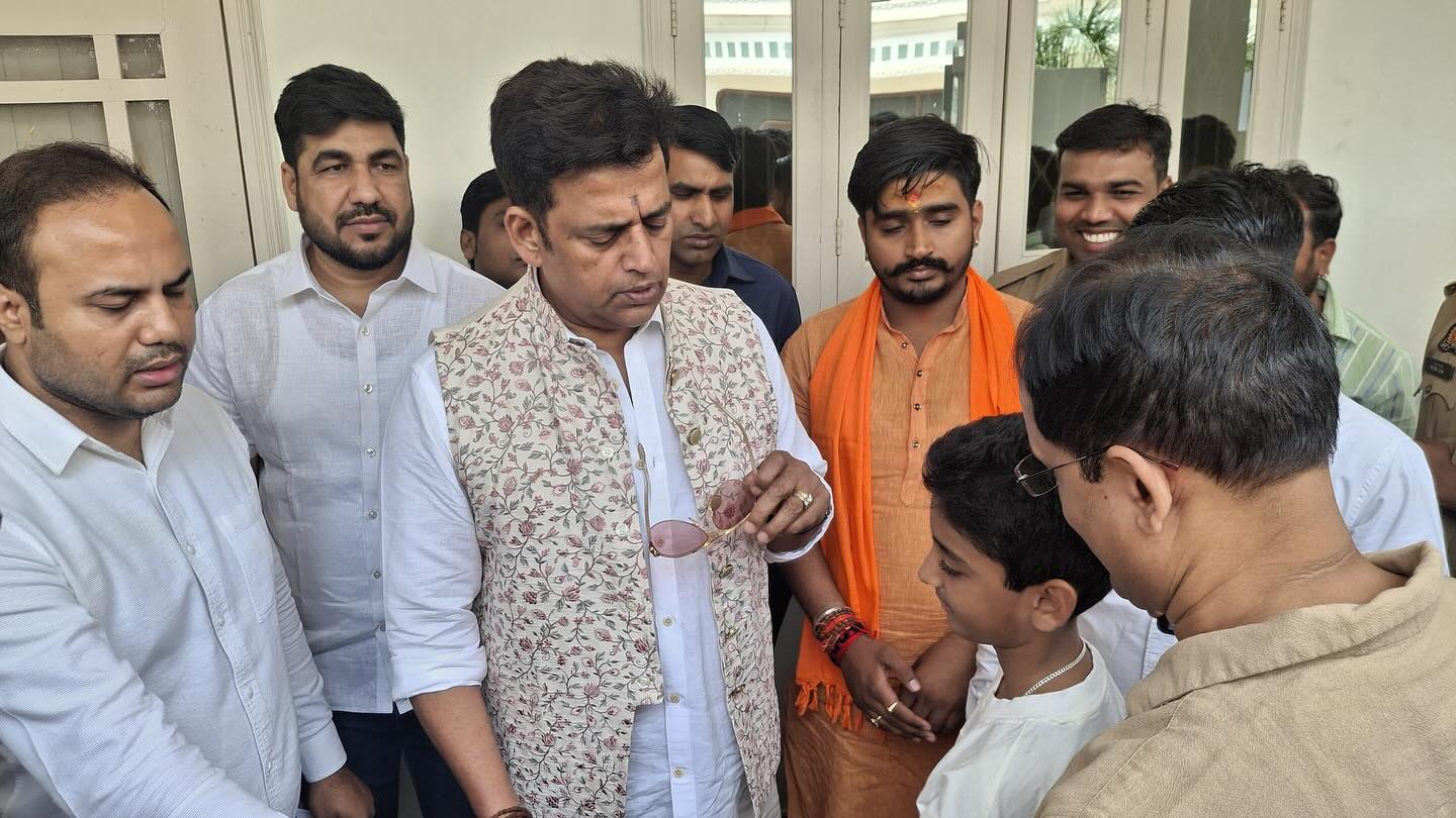 Ravi Kishan Illuminates Gorakhpur With Janta Darshan