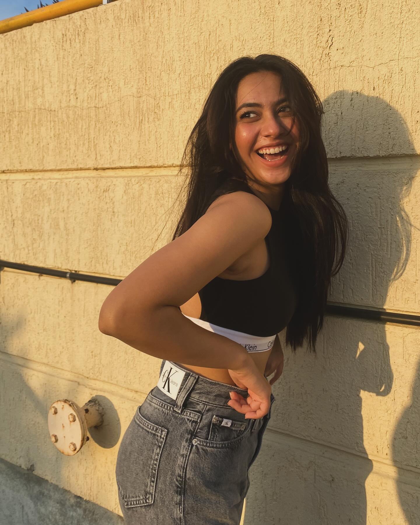 Reem Shaikh Revisits Memories With Throwback Pics