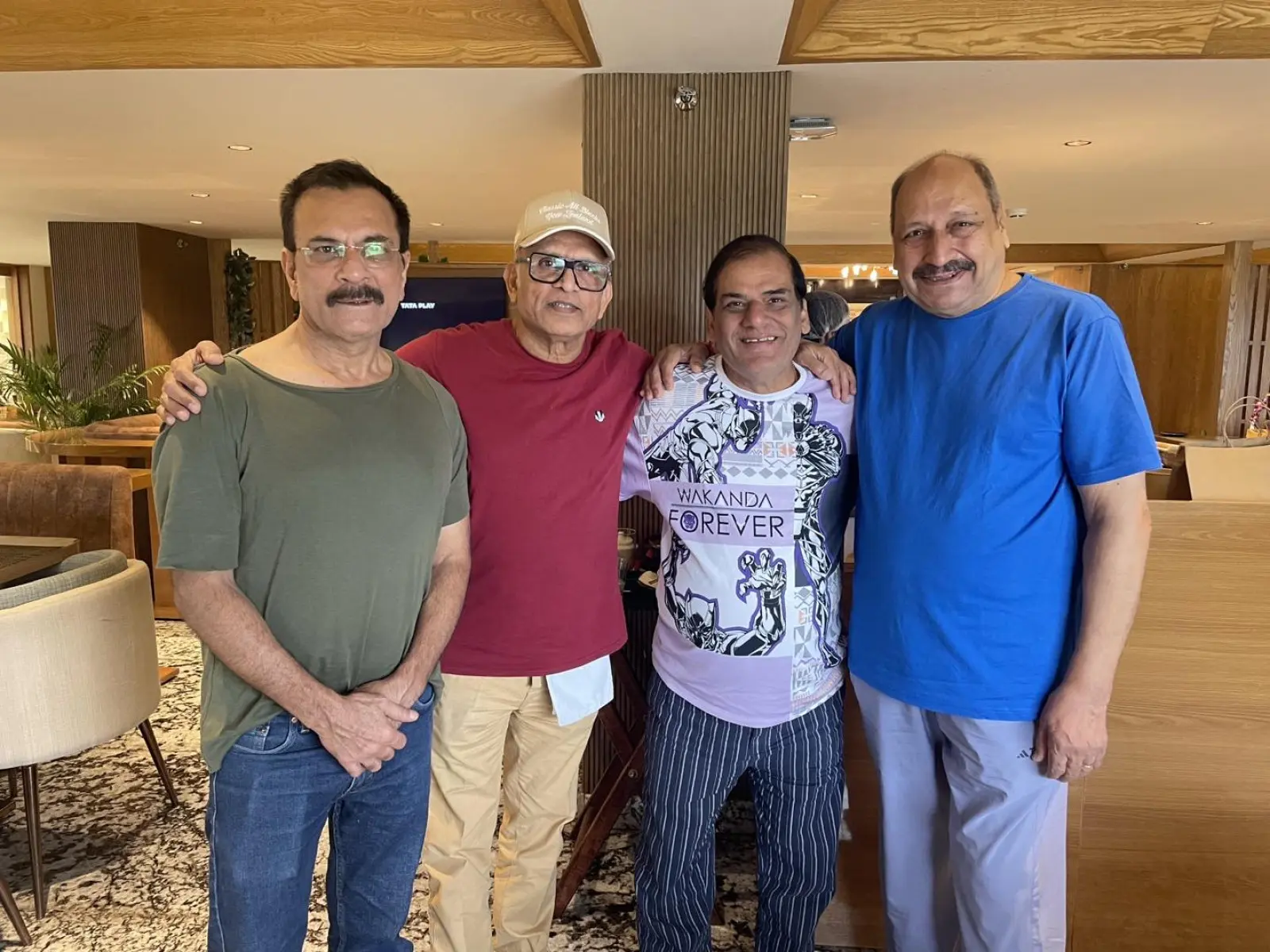Rejenta Hotel Breakfast Stars In Dehradun Pawan Malhotra, Annu Kapoor and Sudhir Pandya share breakfast moment at Rejenta Dehradun!!