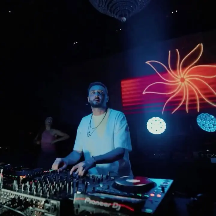 ReMan Electrifies Arabian Night In Dubai