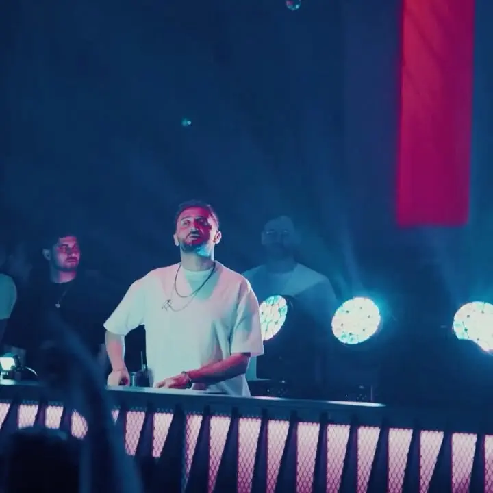 ReMan Electrifies Arabian Night In Dubai