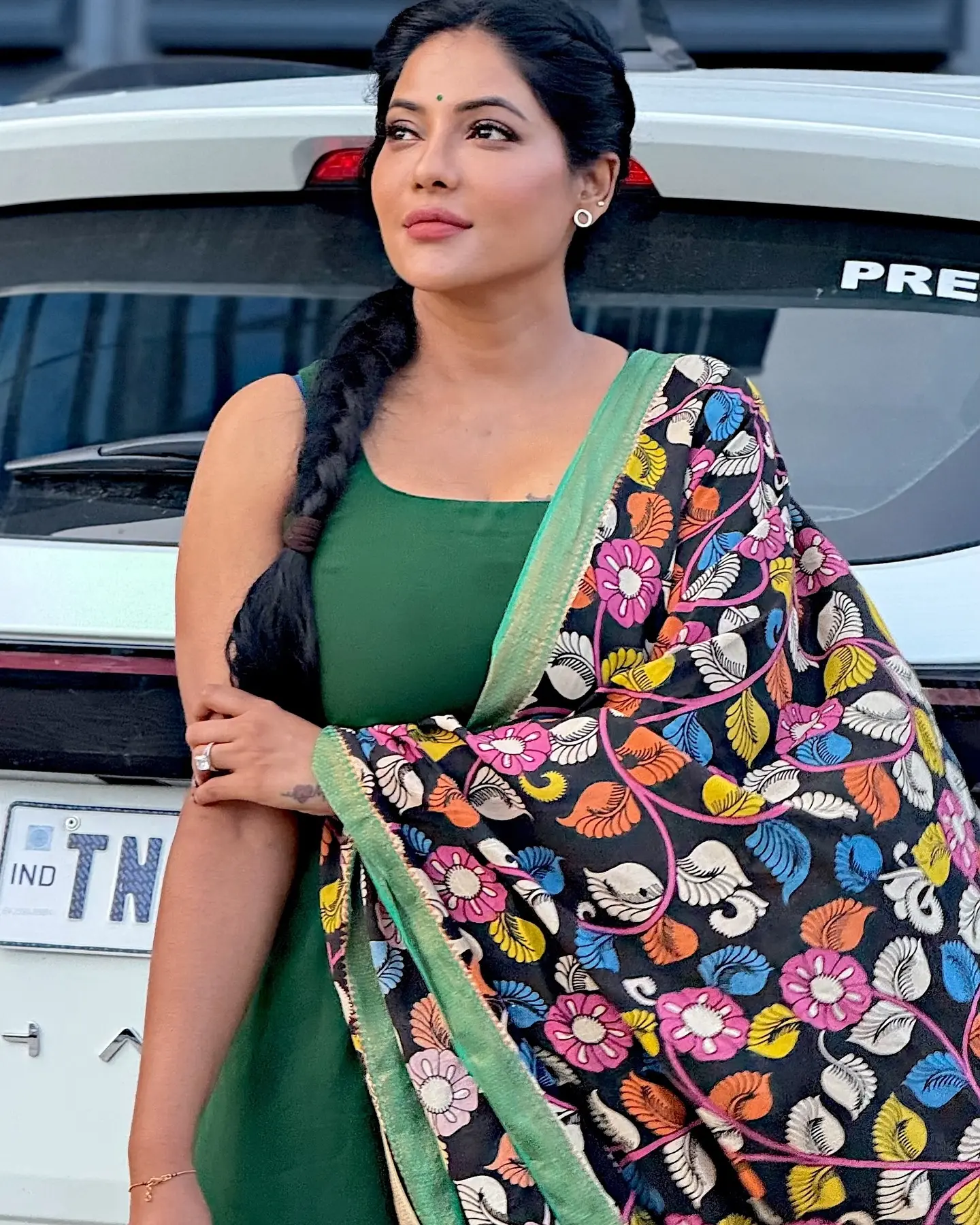 Reshma Pasupuleti Inspires With Positive Vibes