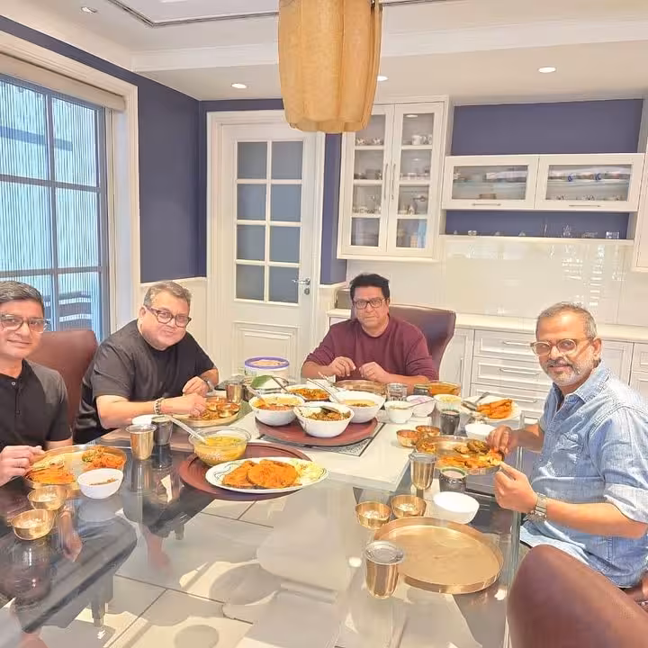 Reunion Lunch Sparks Nostalgic Bites