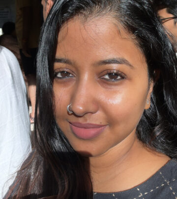 Sunday nostalgia with bestie, savoring dosas, coffee, and campus tales that warm hearts!!!