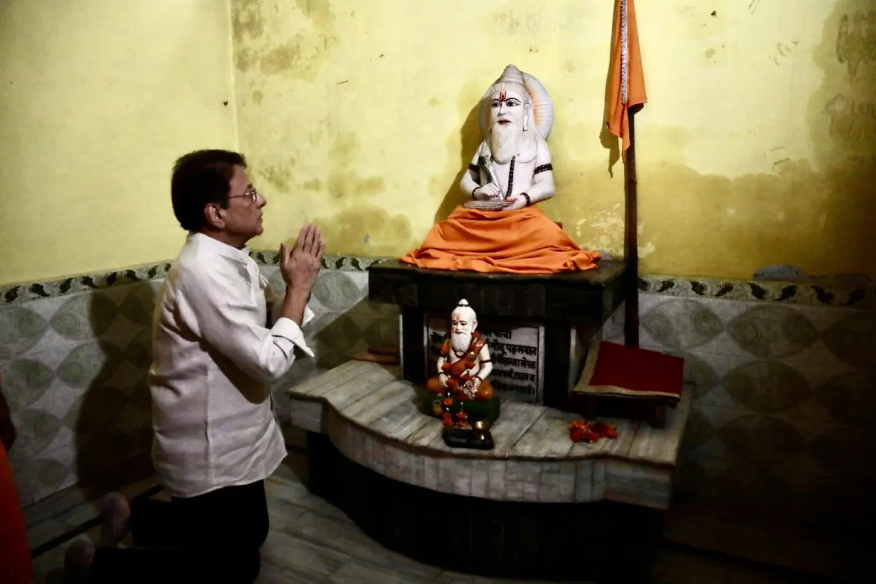 Community Leaders Gather at Sadar Valmiki Mandir to Commemorate Revolutionary Legacy!!