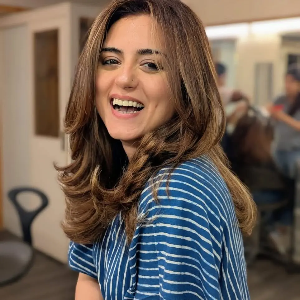 Ridhi Dogra Spreads Positive Vibes On Sunday