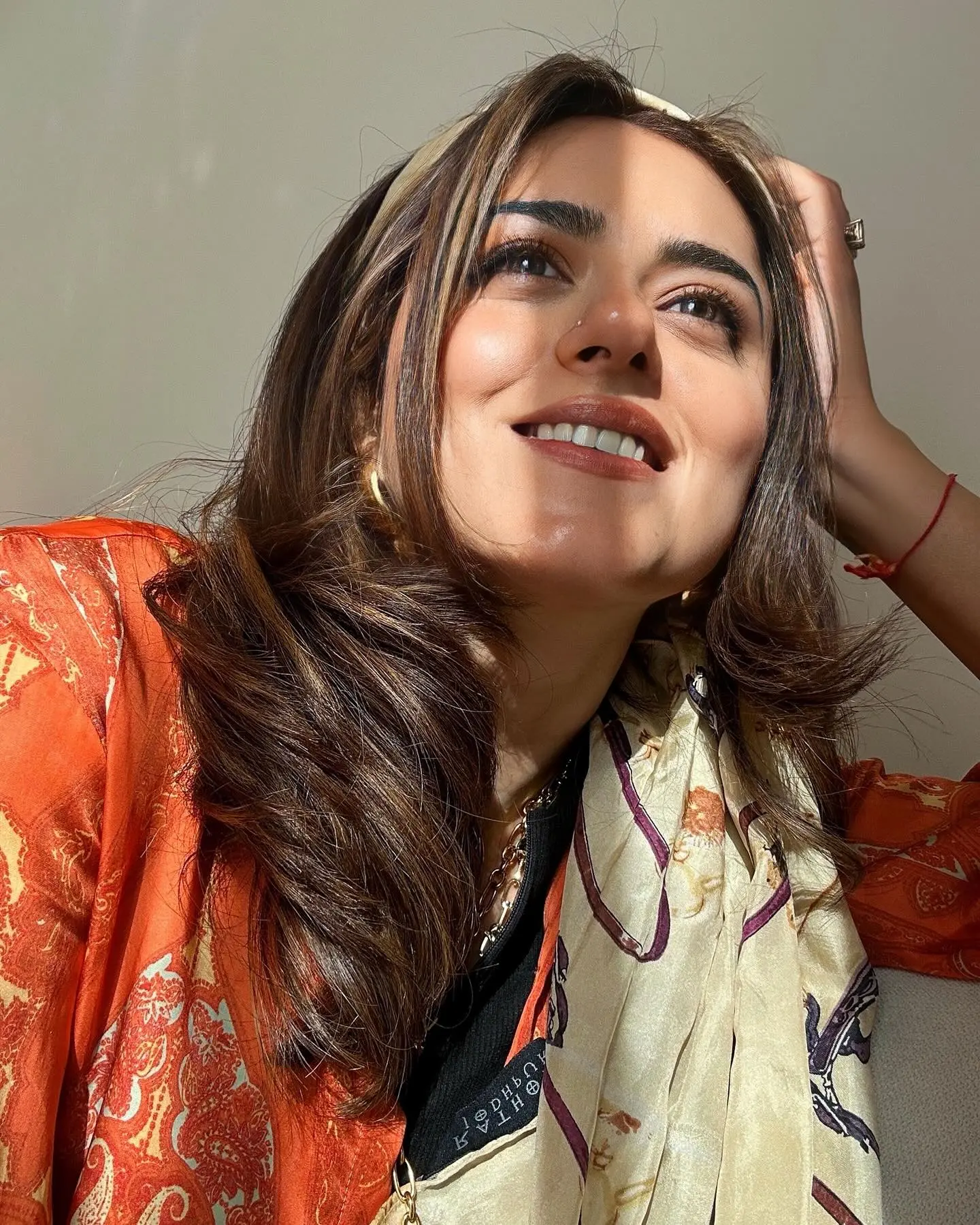 Ridhi Dogra’s Grueling Day Revelations From sleepless travel to on-the-go makeup, notice the passion fueling her artistry. Onward