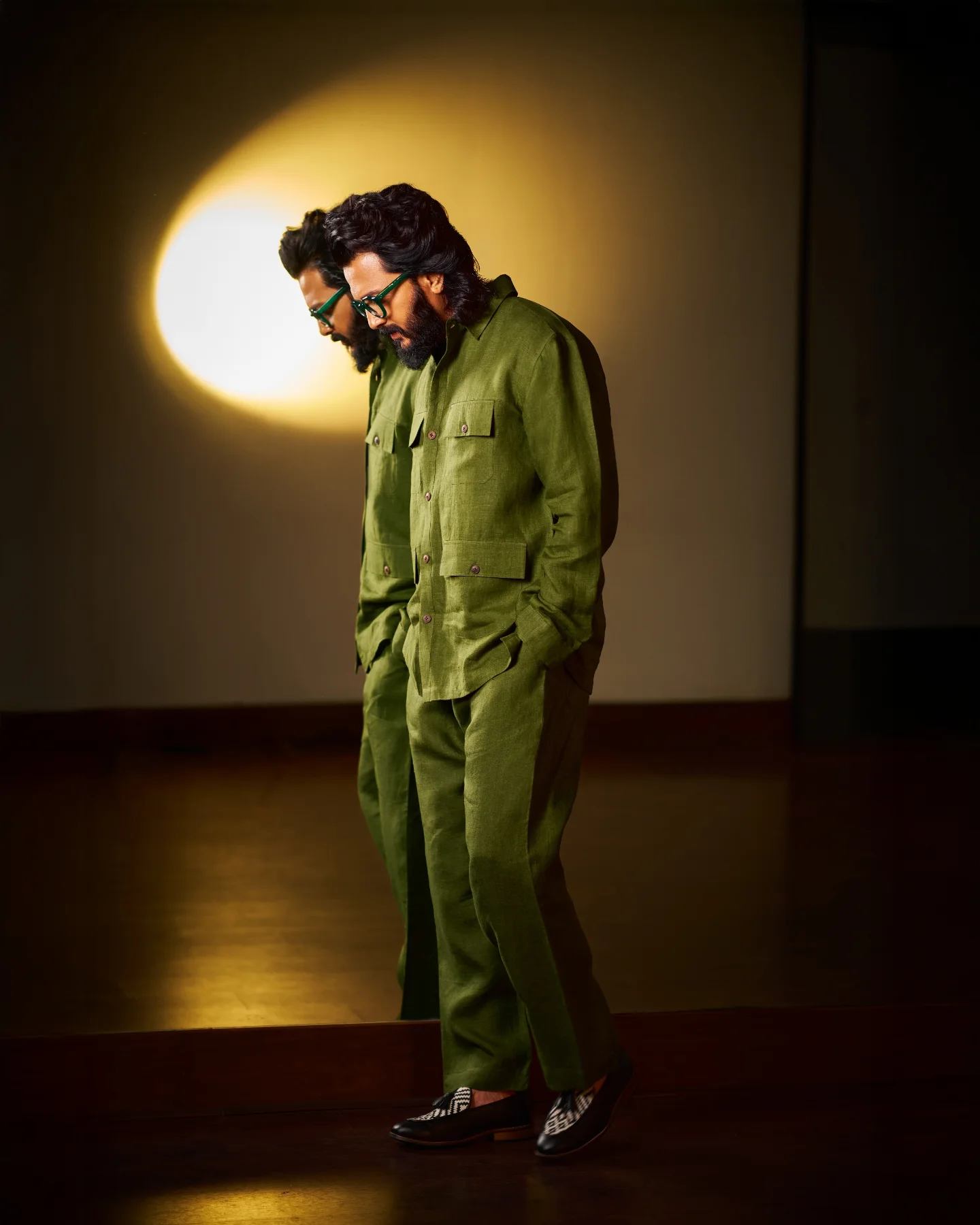 Riteish Deshmukh's Reflection Style