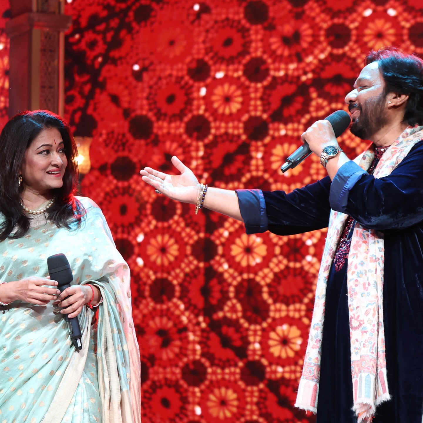 Roop Kumar Rathod & Sunali Rathod Mesmerize Audience