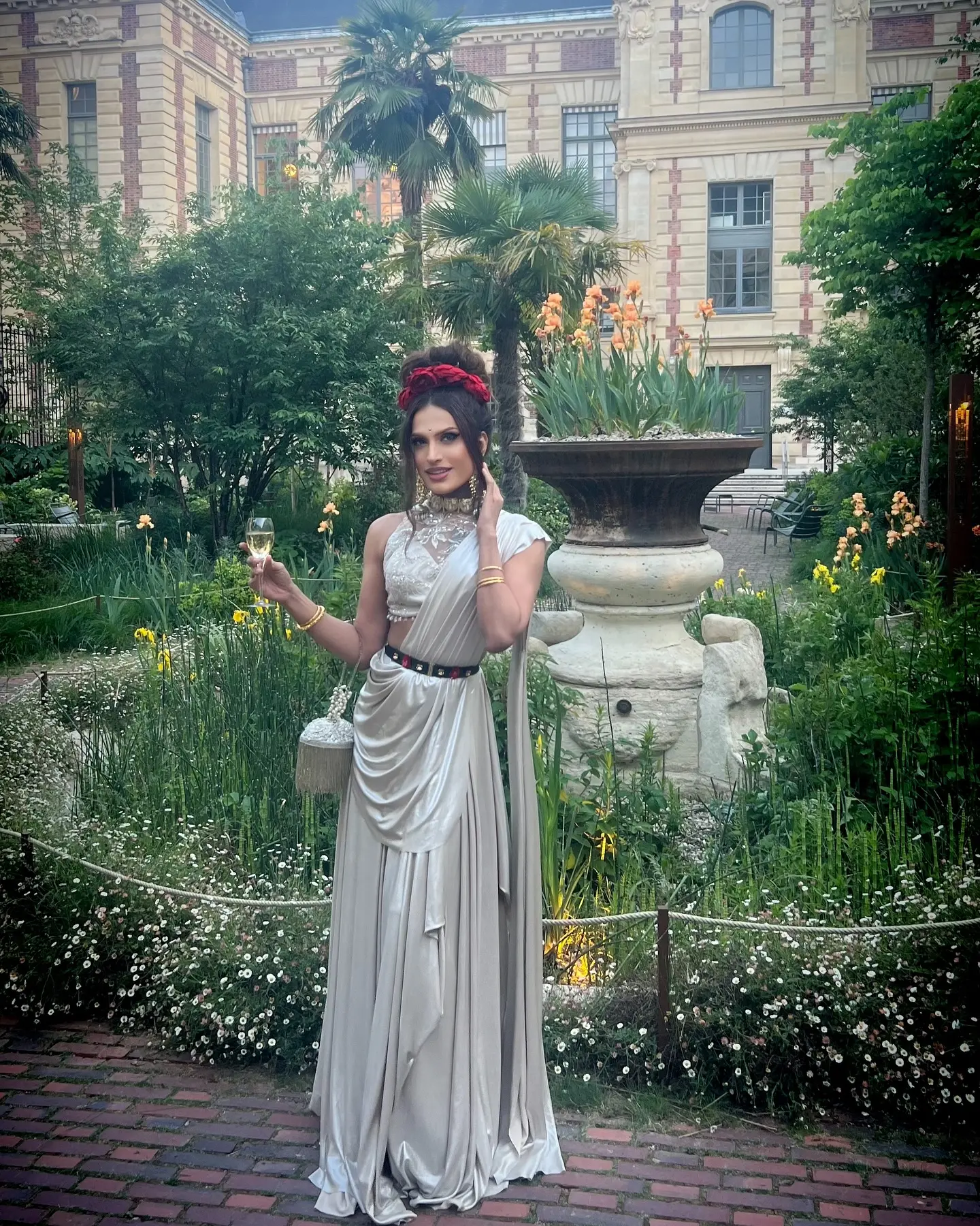 Royal Indian Drag Extravaganza In Paris