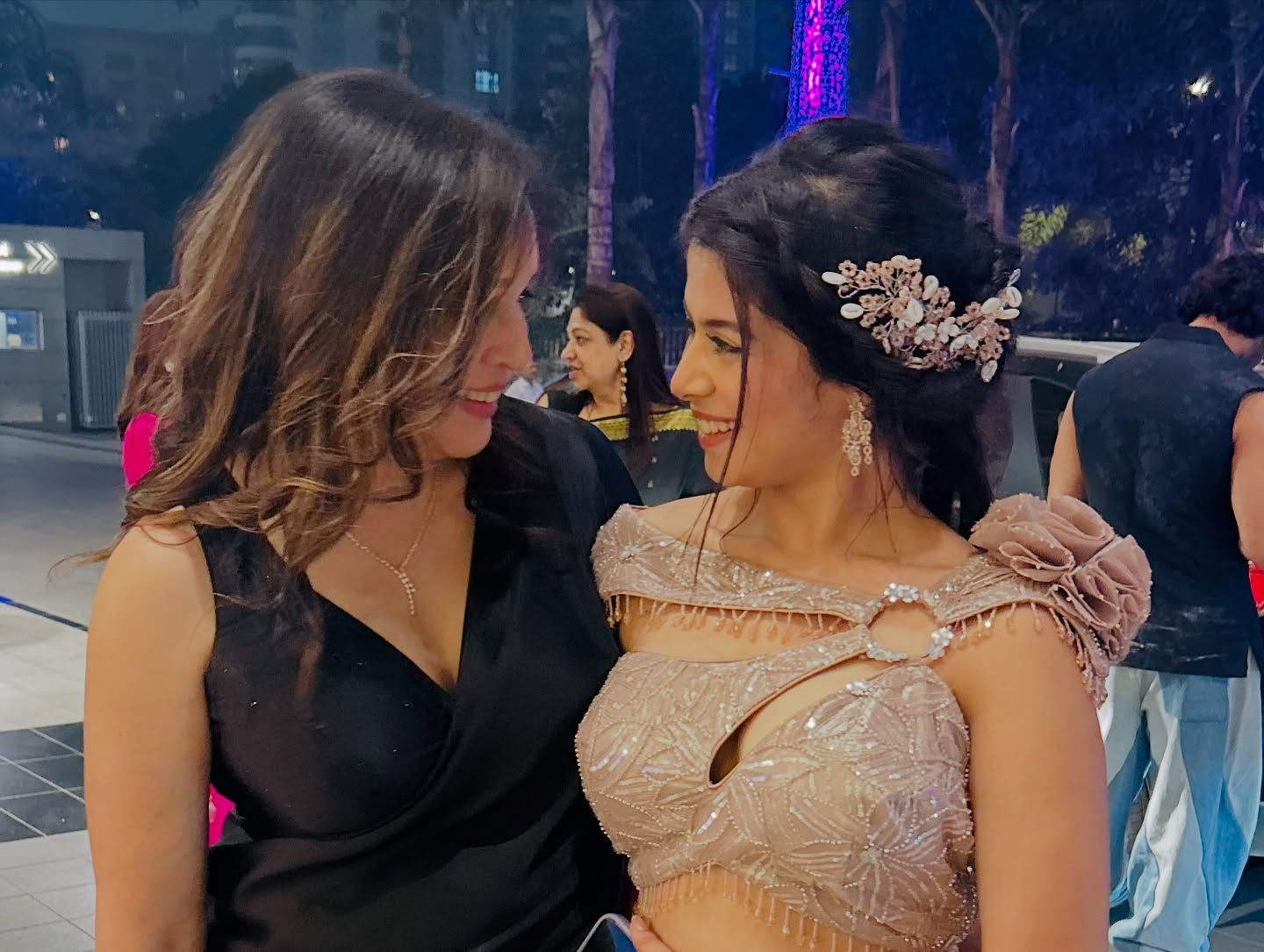 Saachi Tiwari Shines With Timeless Beauty