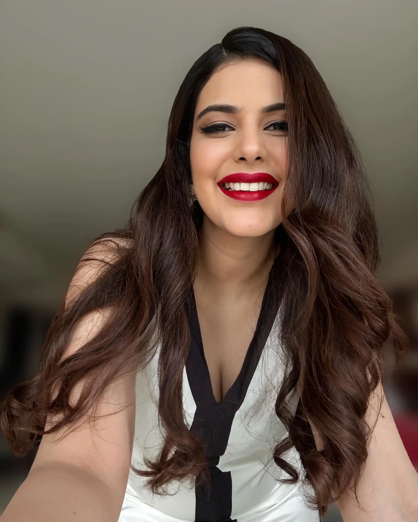 Salonie Patel Shines In Bold Red Look