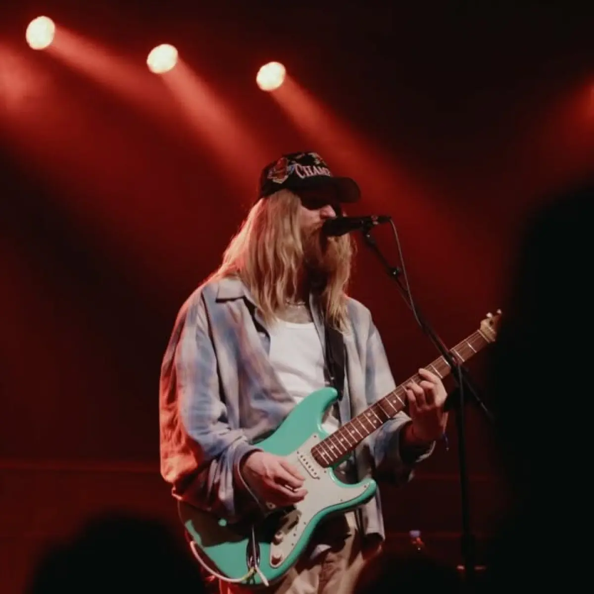 Sam Ryder Gains Confidence In Chicago Chicago’s vibrant energy propels Sam Ryder forward, reigniting his self-confidence on tour