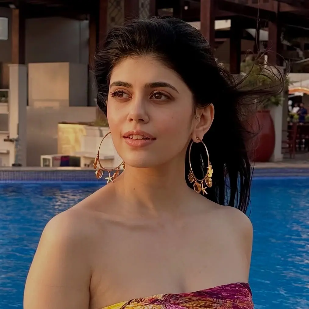 Sanjana Sanghi Embraces Cinematic Beach Vibes