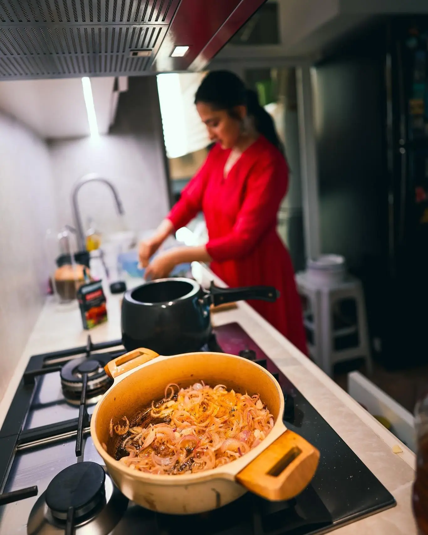 Sanjeeda Sheikh Sparks Culinary Conversation On Instagram Actress Sanjeeda Sheikh starts chat asking if homemade meals bring daily joy for every fan.