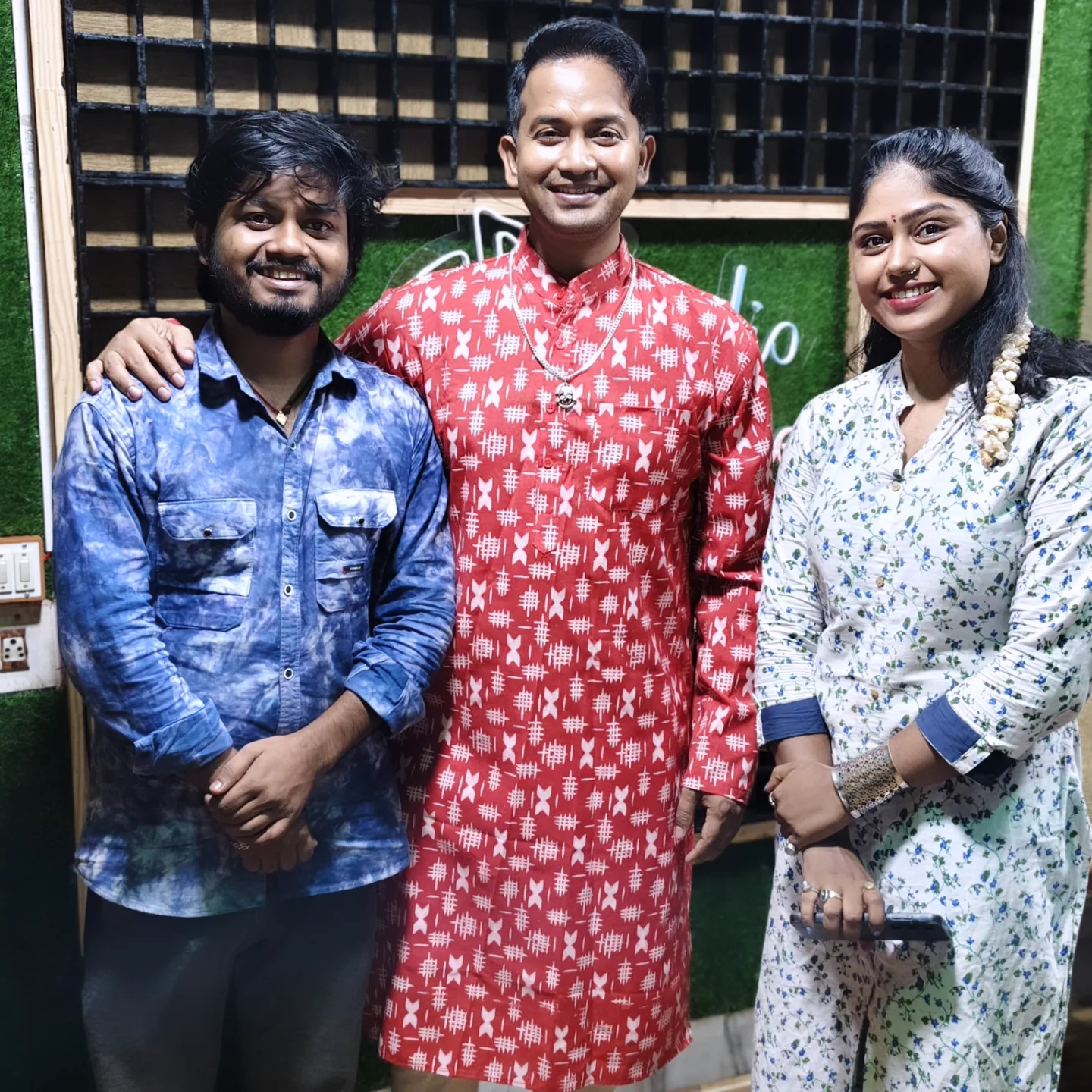 Satyajeet Pradhan’s Studio Session With Industry Friends Renowned singer Satyajeet Pradhan at Vidyashree studio with Pintu and Satyajit bhai sparks