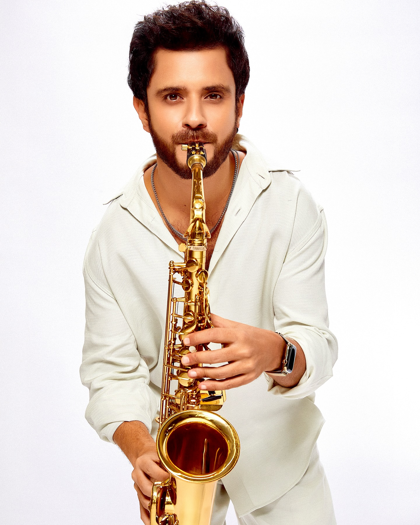 Saxophone Passion Illuminates Raghav Sachar’s Artistry Renowned musician Raghav Sachar shares his soulful connection with his favorite instrument.